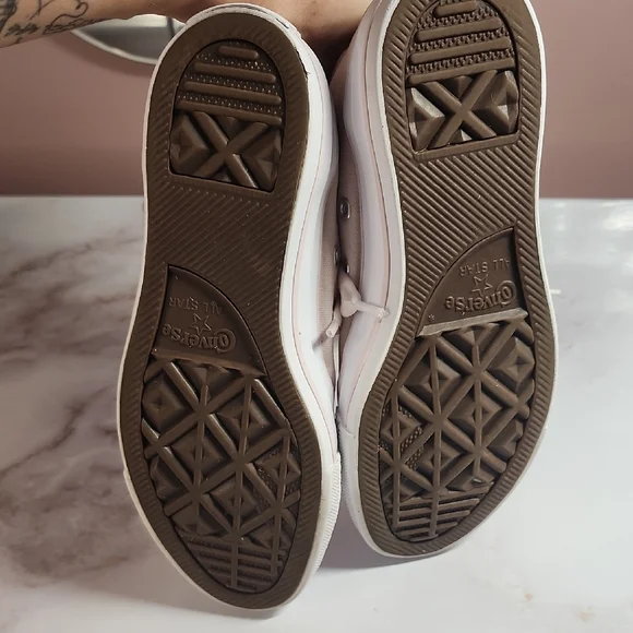 Converse Satin Bow Sneakers – Blush Pink – Women’s 6 - Picture 9 of 9